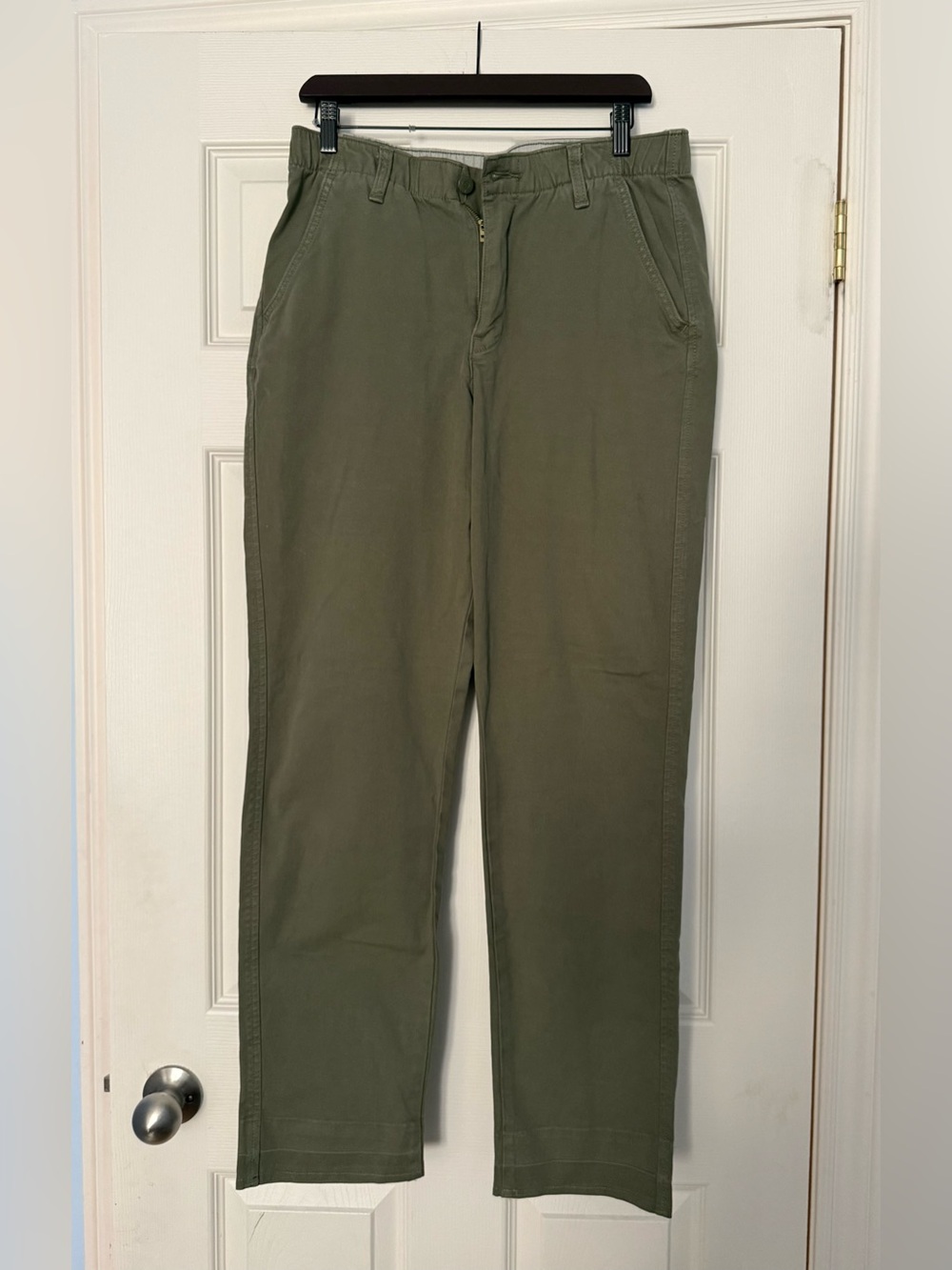 Levi’s Olive Green Straight-Leg Chino EZ Pants